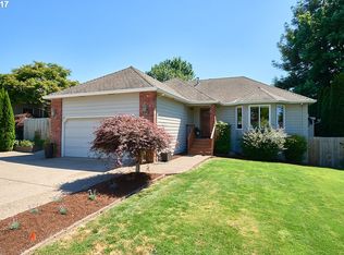 309 SW Birch St, Dundee, OR 97115