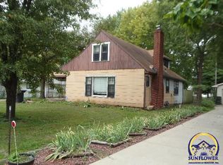 1921 NE Quincy St, Topeka, KS 66608