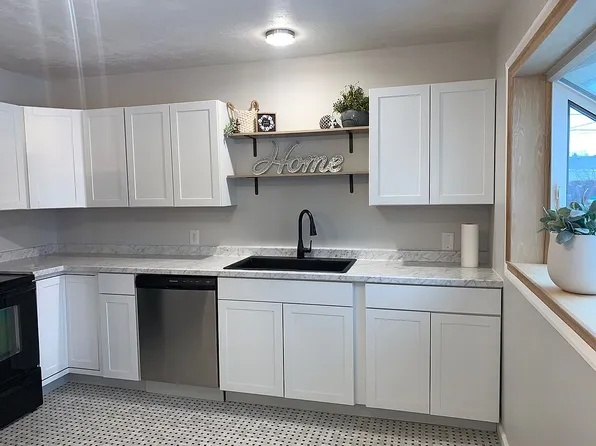 1245 Bower Dr, Idaho Falls, ID 83404