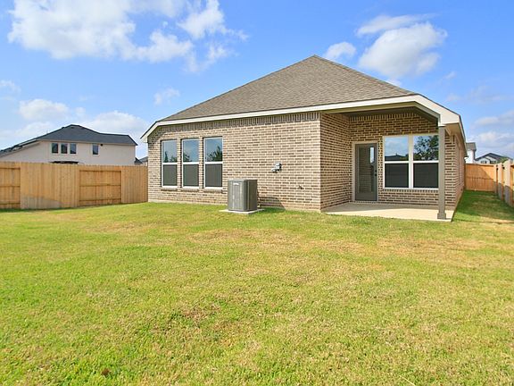 3rd image of 19446 Saint Green Dr