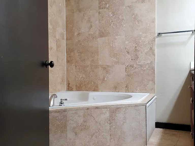 Upstairs bathroom