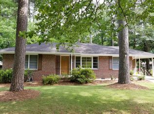 957 Schoel Dr, Decatur, GA 30033