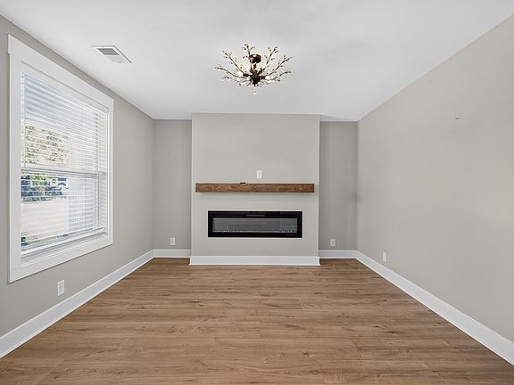 2nd image of 4893 Rainer Dr