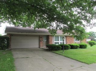 1520 Dunbarton Ct, South Bend, IN 46614