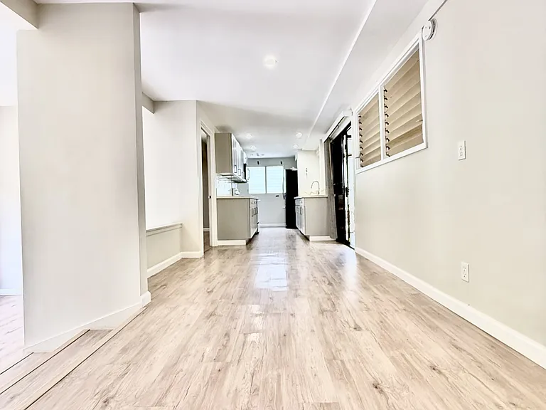 5341 Malu Pl — Photo 5