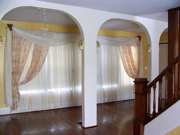 3rd image of 301 Greenwood Ave