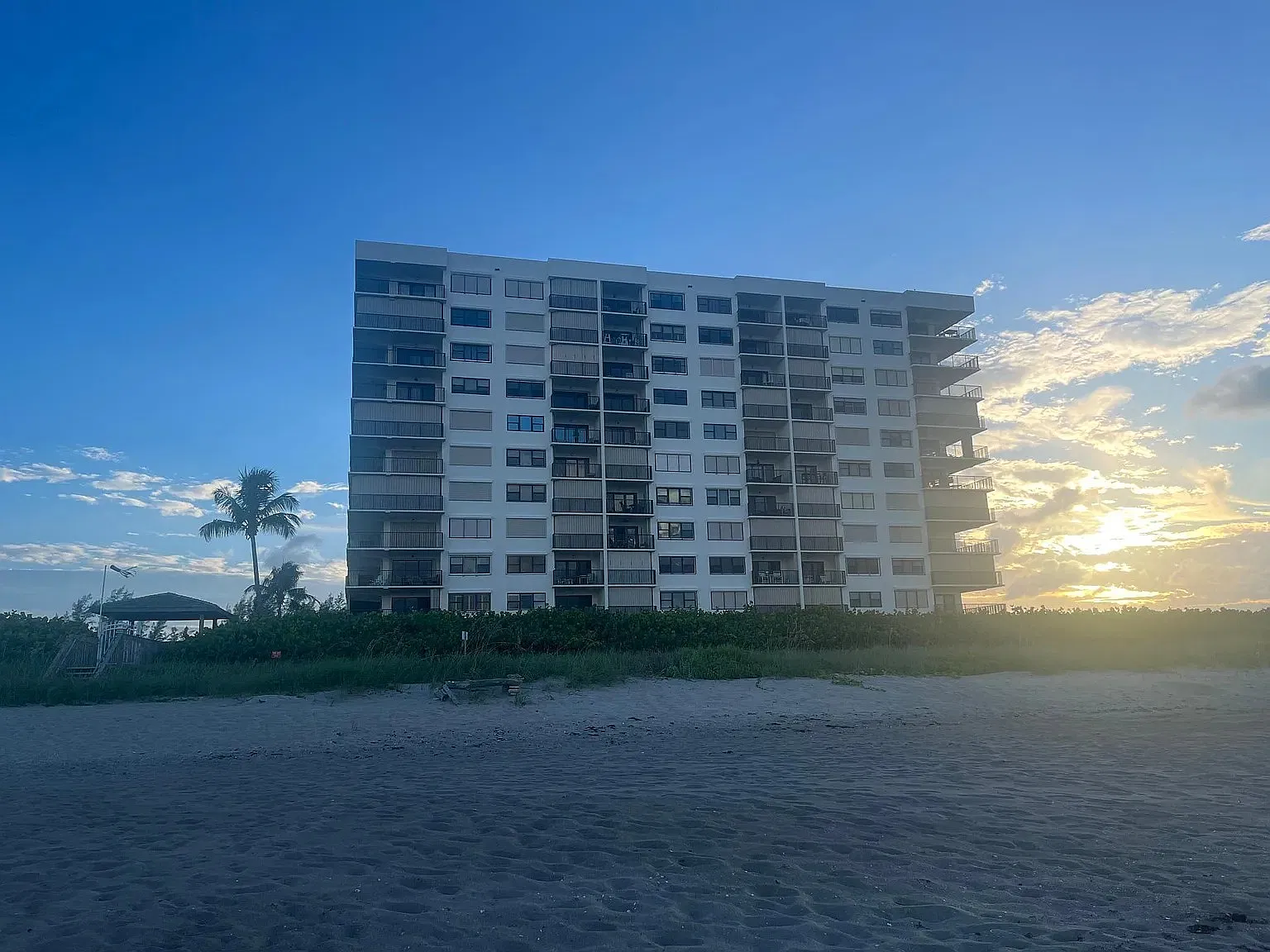 2 bed, 1414 sqft, $5,000 — Photo 3
