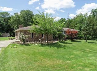 466 Ridge Rd, Hinckley, OH 44233