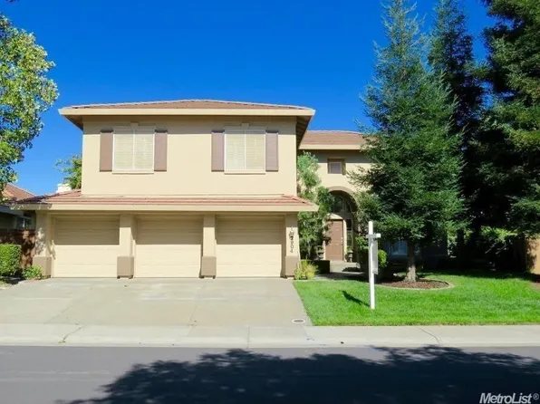 2904 Barret Dr, Roseville, CA 95661