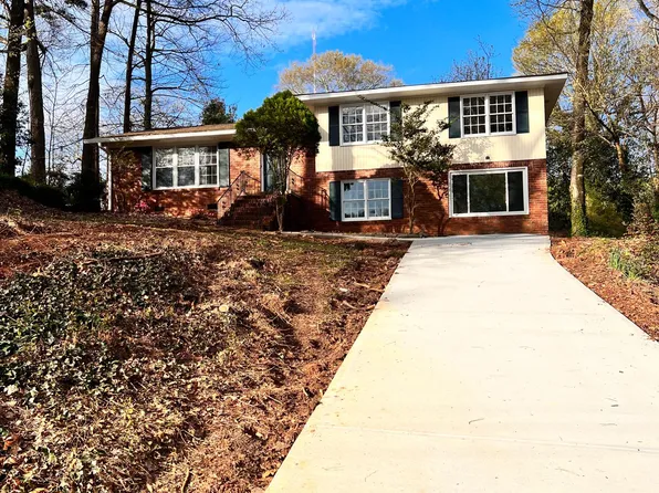 635 Heathmoor Pl, Decatur, GA 30032