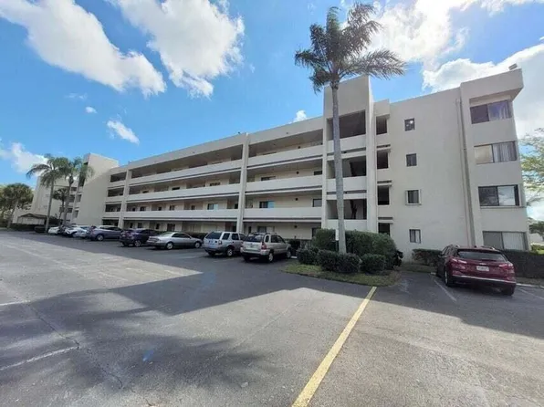 3154 Via Poinciana APT 214, Lake Worth, FL 33467
