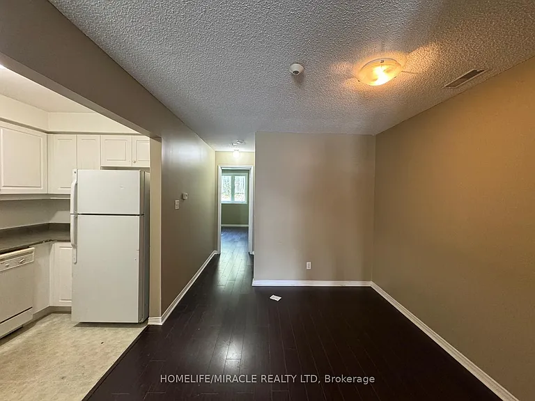 565 Kennedy Rd #7 — Photo 6