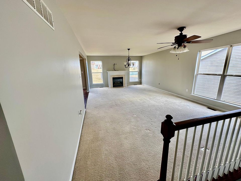 4660 Richmond Forest Dr, Florissant, MO 63034 Zillow