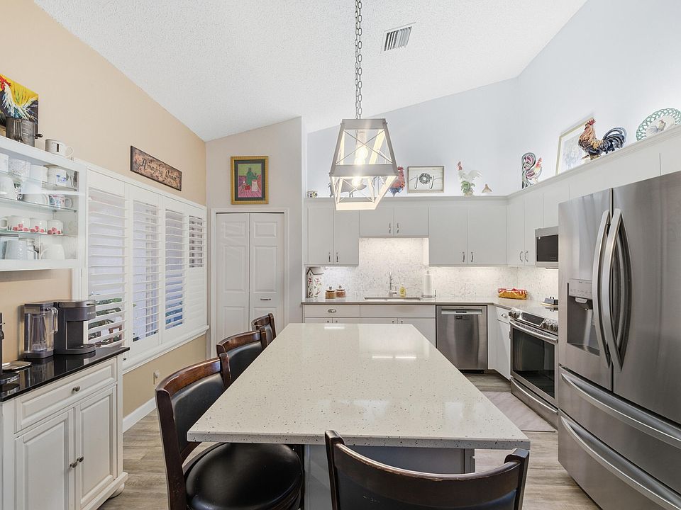 1st image of 156 Sandy Lane