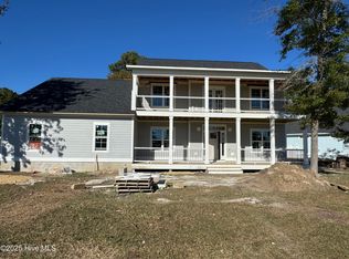 406 Salt Creek Road, Swansboro, NC 28584