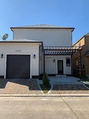 3rd image of 3509 Grandlake Blvd