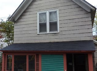 908 Jasper Ave, Houghton, MI 49931