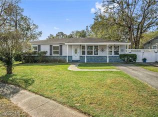 2255 Dog River Ct, Mobile, AL 36605