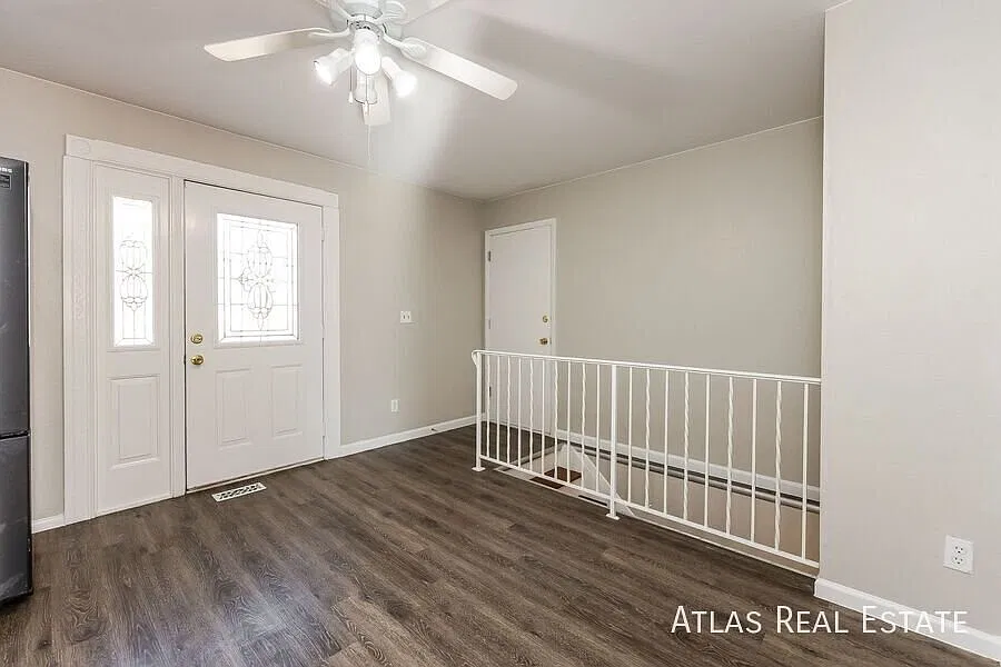 Coming Soon! || Updated 5 Bed 2 Bath Home With Finished Basement! — Photo 4
