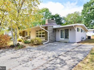 323 Bradley Ave, State College, PA 16801