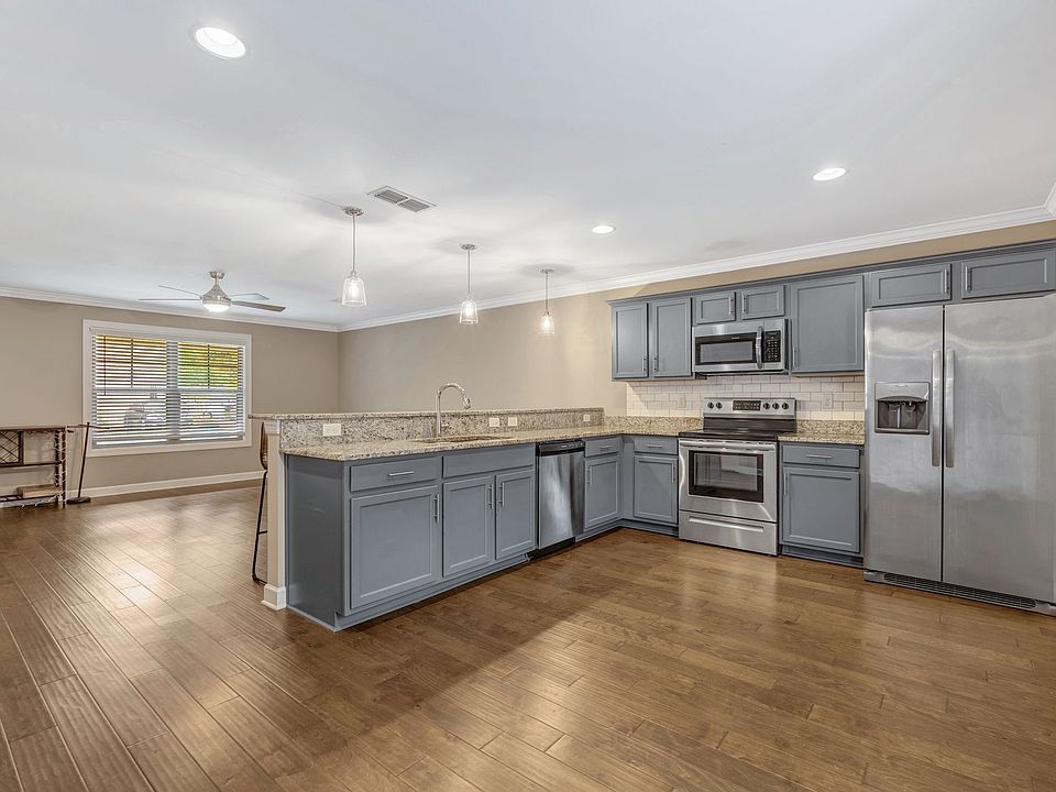 1st image of 2506 E Main St #B1