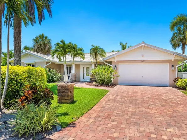 565 Commonwealth Pl, Sarasota, FL 34242