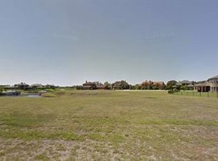 6117 Lake Shore Dr, Fort Worth, TX 76179