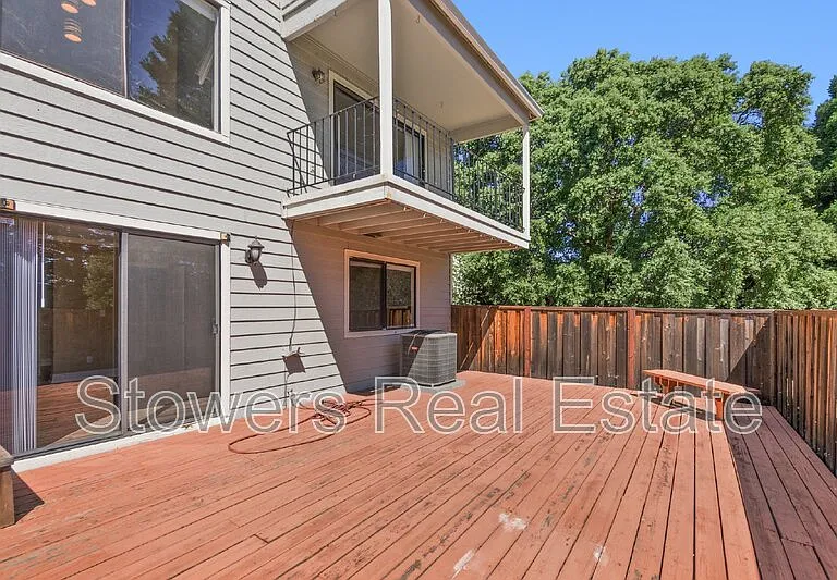 1825 N Forest Hill Pl — Photo 28
