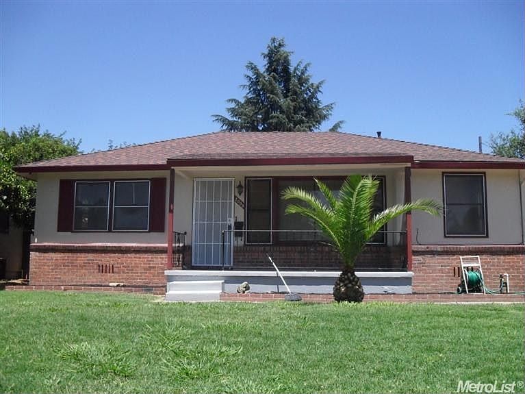 1st image of 2005 W Telegraph Ave