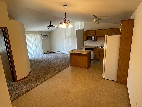 4th image of 2287 Samantha St #28