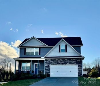 402 Beck Creek Cir, Flat Rock, NC, 28731