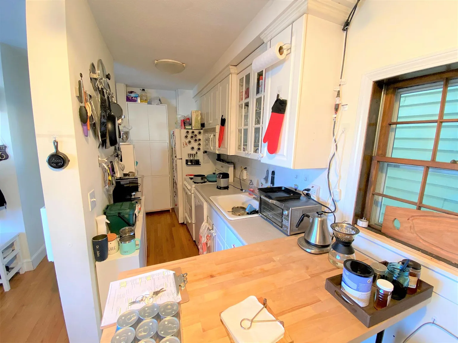 2 bed, 800 sqft, $3,200 — Photo 3