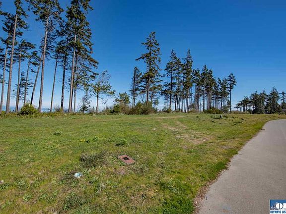 5th image of 1106 Walker St Lot 5