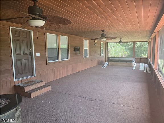 2nd image of 425 Tanner Rd