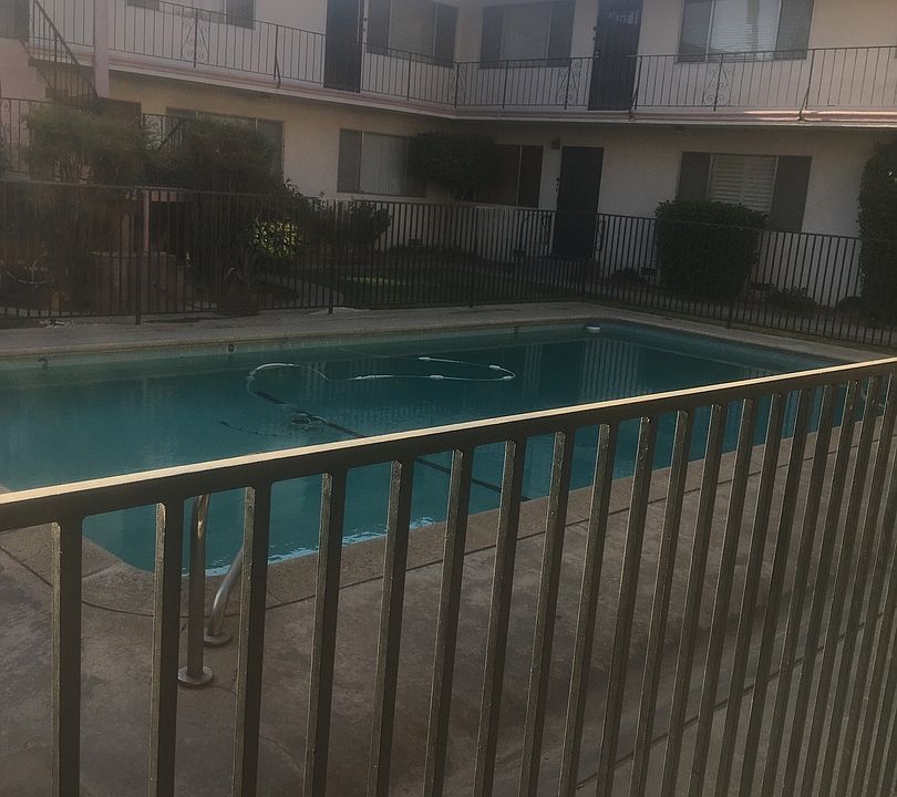 1st image of 1411 S Divisadero St Unit 4