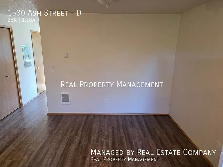 1530 Ash St #D — Photo 6
