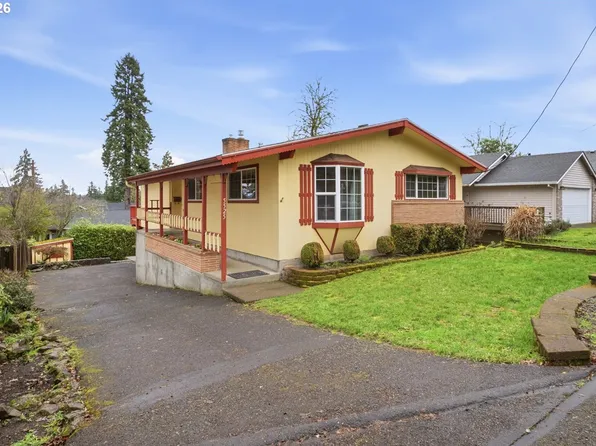 5525 Broadway St, West Linn, OR 97068