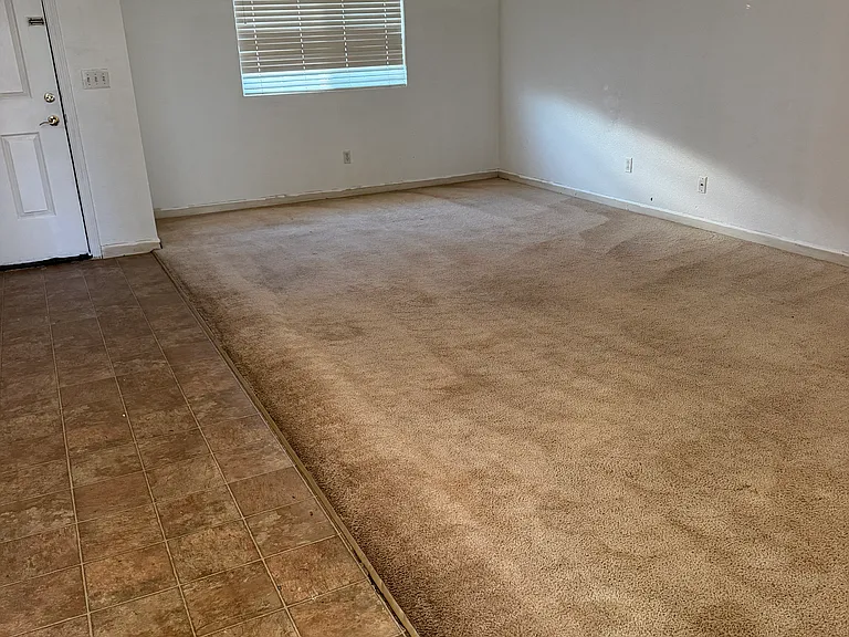5952 Dresden Way — Photo 5
