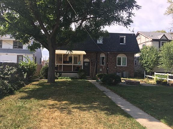 3rd image of 4329 Hirschberg Ave
