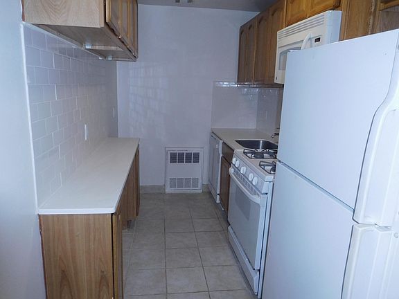 5th image of 13981 35th Ave Fl 2