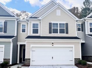 6003 Shade Tree Ln, Morrisville, NC 27560
