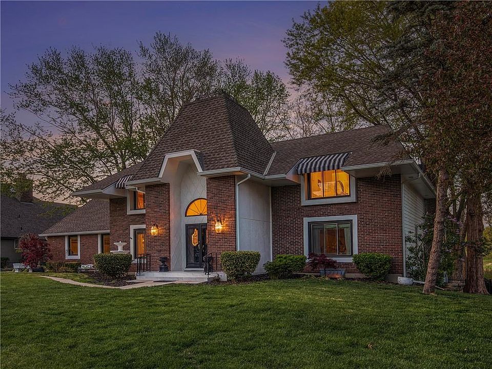 1317 NE Hilltop Dr, Blue Springs, MO 64014 Zillow