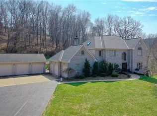 146 Reichold Rd, Wexford, PA 15090