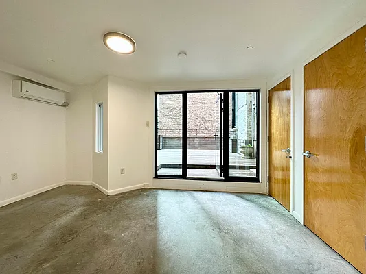 Rented by Oxford Property Group | media 29