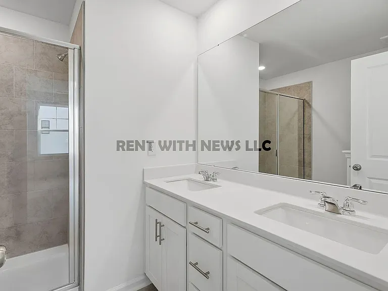 2307 Oakwood Meadows Ct — Photo 27