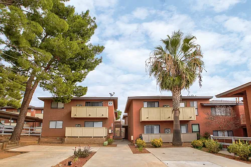 Sierra View Apartments Photo 1