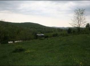 125 Posey Huddleston Ln, Pall Mall, TN 38577