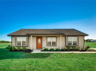 9218 Adams St, Terrell, TX 75160