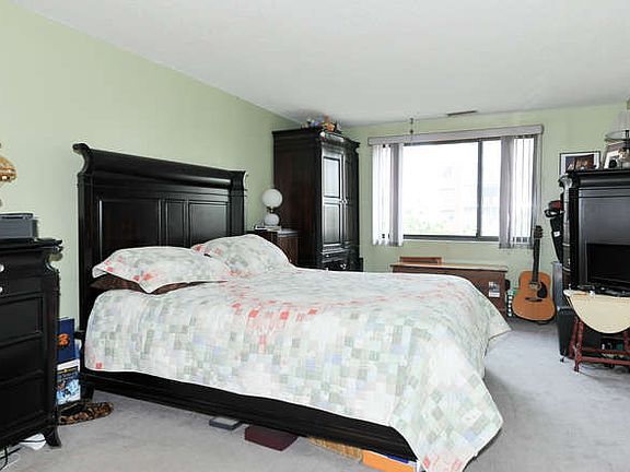 4th image of 30 Revere Beach Pkwy APT 412