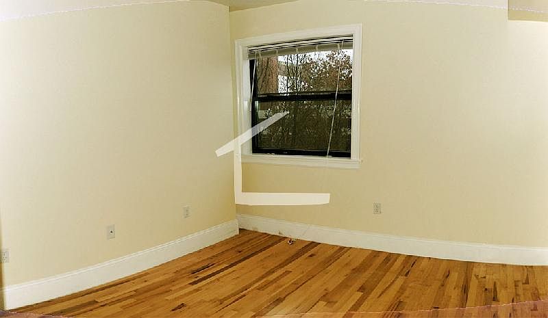 2nd image of 1203 Beacon St APT 3N